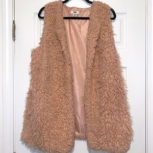 Women’s Faux Shearling Vest